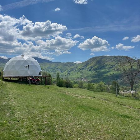 Starry Dome - Manta'S Retreat Glamping Cornereva Hotel ภายนอก รูปภาพ