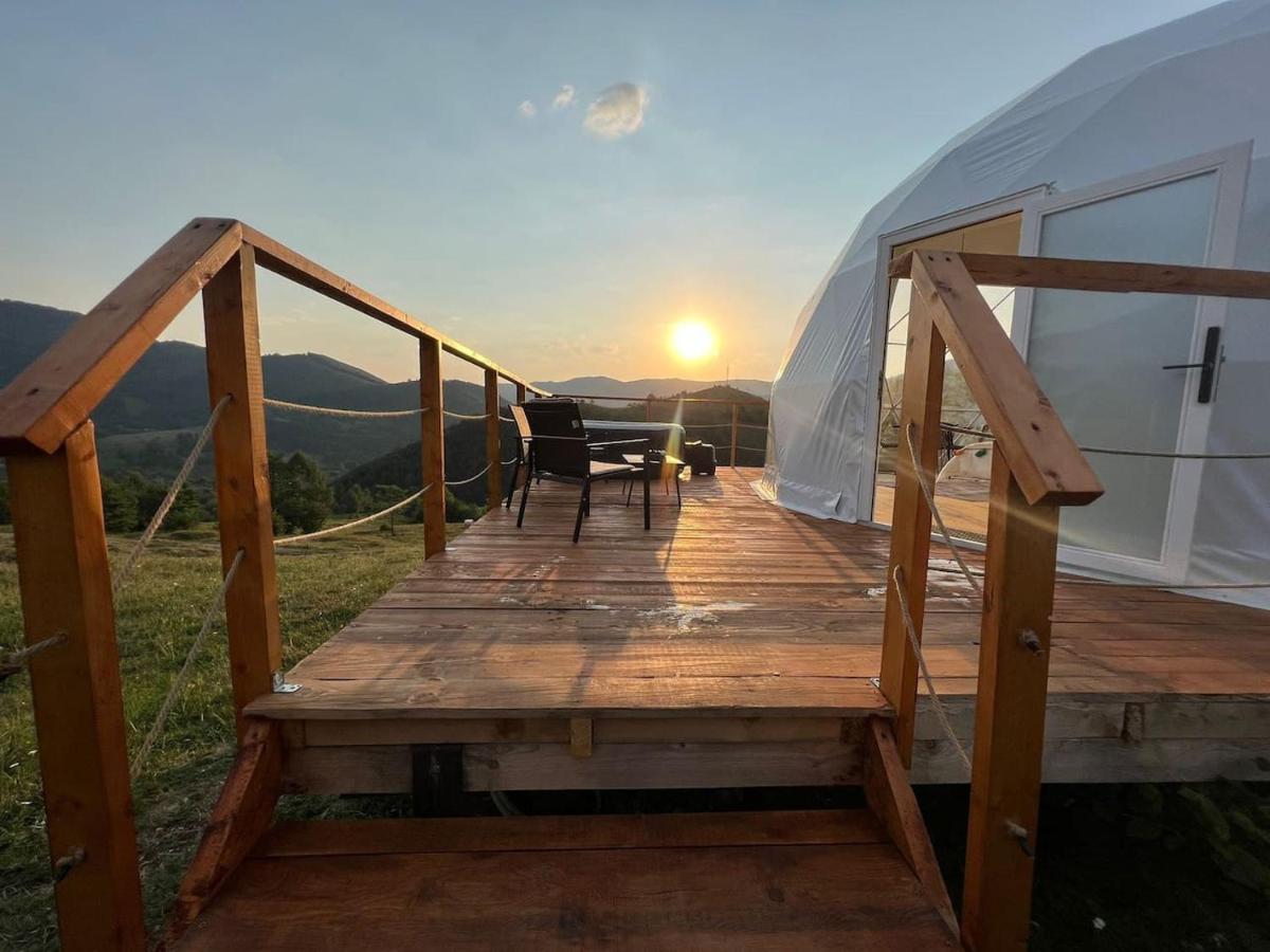 Starry Dome - Manta'S Retreat Glamping Cornereva Hotel ภายนอก รูปภาพ