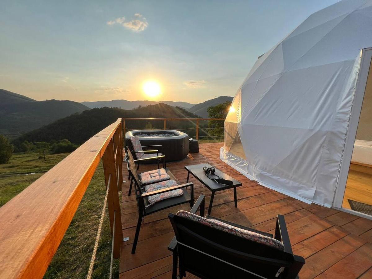 Starry Dome - Manta'S Retreat Glamping Cornereva Hotel ภายนอก รูปภาพ