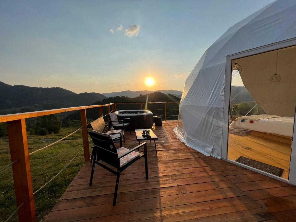 Starry Dome - Manta'S Retreat Glamping Cornereva Hotel ภายนอก รูปภาพ