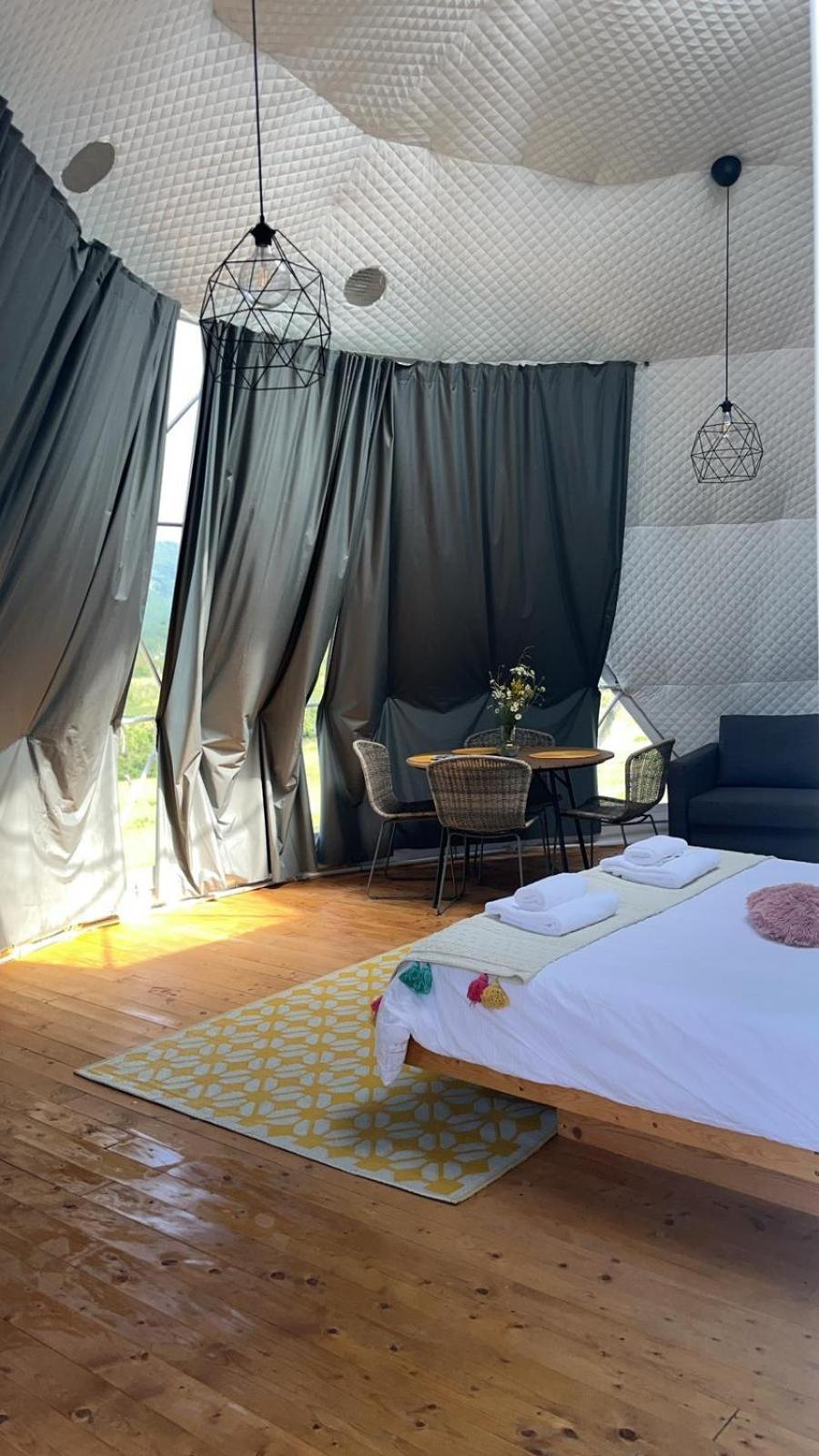 Starry Dome - Manta'S Retreat Glamping Cornereva Hotel ภายนอก รูปภาพ